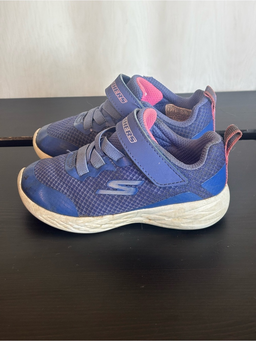 Skechers Toddler Velcro Sneakers Purple Blue Size 7 Play Shoes - Picture 3 of 7